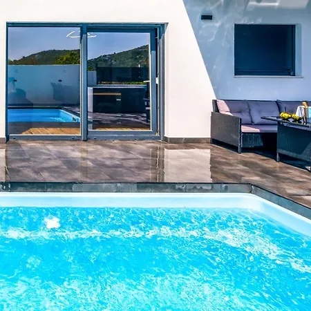 Villa Luxury Impossible *