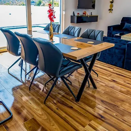 Villa Luxury Impossible *