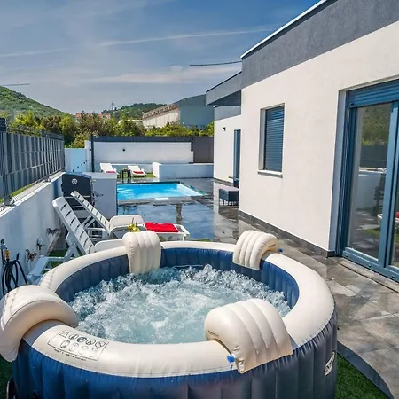 Villa Luxury Impossible *