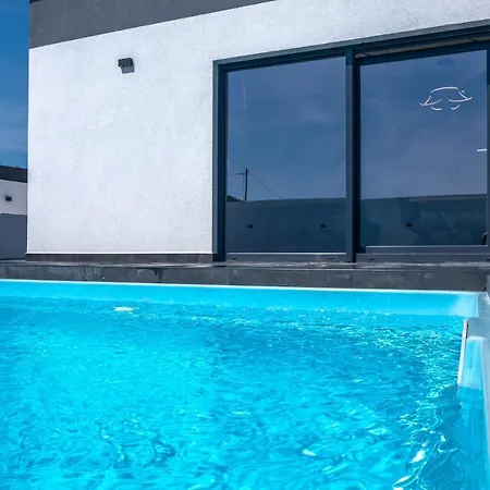Luxury Impossible